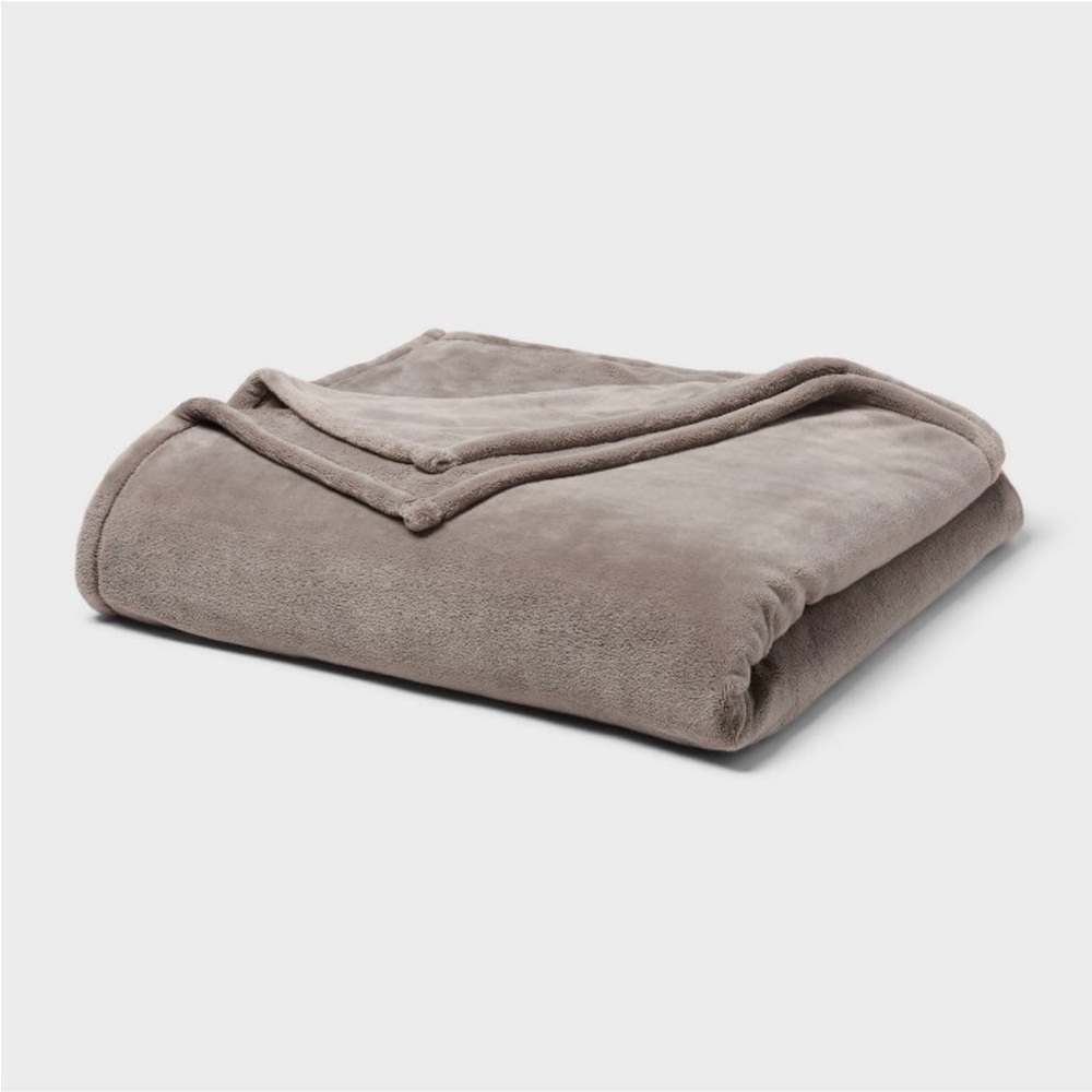 Target soft grey throw blanket